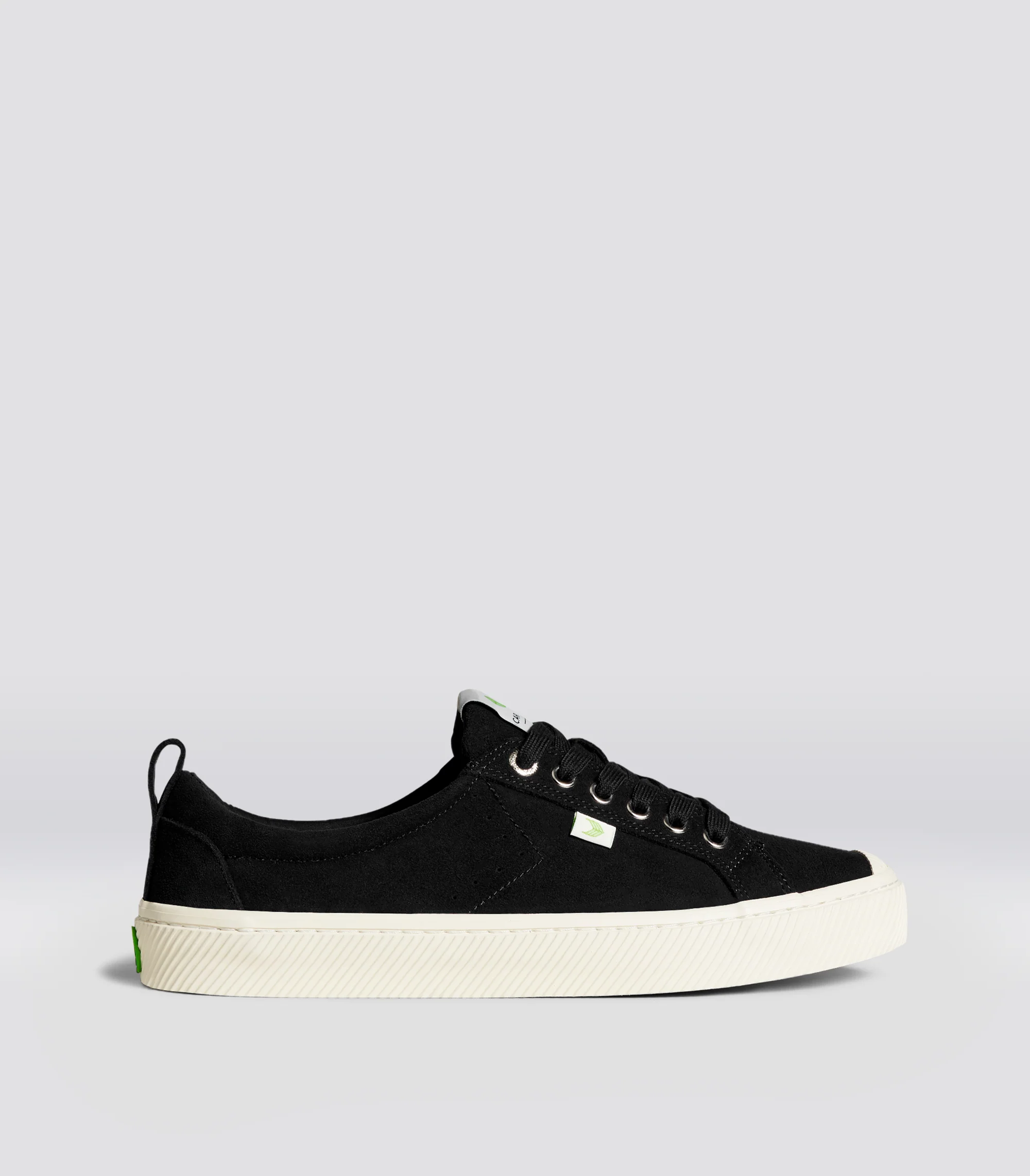 OCA Low Baskets en daim noir